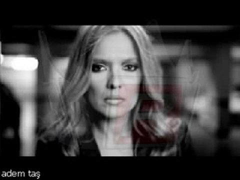 Demet Akalın - Tam Yedi Yıl Oldu 2010 Orjinal Video Klip