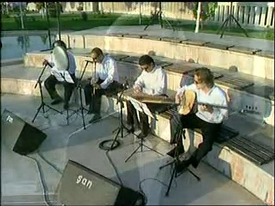 YAHYA SOYYİĞİT RAHMİ OLCAY  KİMİ DOSTA GİDER.......