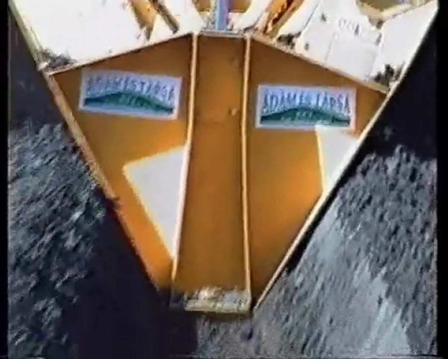 Árokásó gépek - Ádám és Társa Kft videója / Ditchers