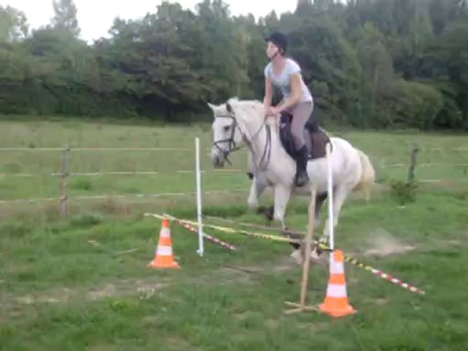 maria qui saute puissance 4