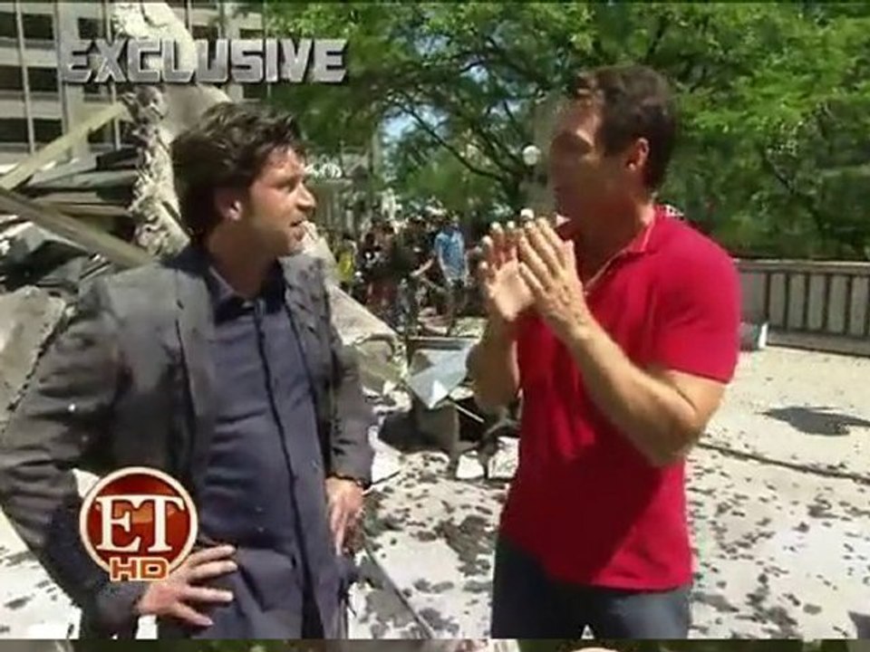 Transformers Dark of the Moon- ET - BTS