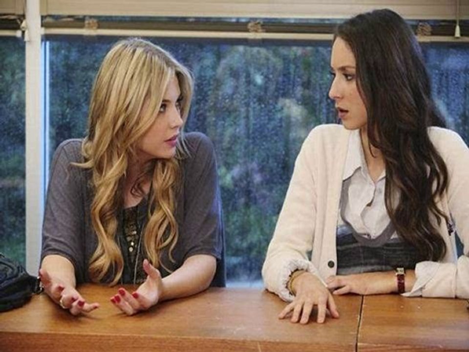 Season 1 Episode 9 - The Perfect Storm Pretty Little Liars