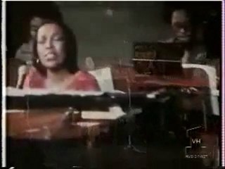 Roberta Flack -  Killing Me Softly