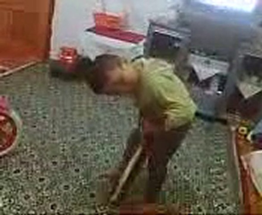 kemenceci bayramın    en küçük çiragı