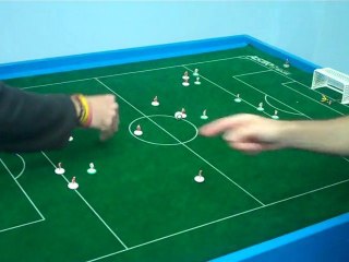To μεγάλο ντέρμπι στο Subbuteo 2