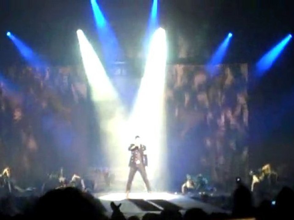 Ο Σάκης Ρουβάς στο Αθηνών Αρένα