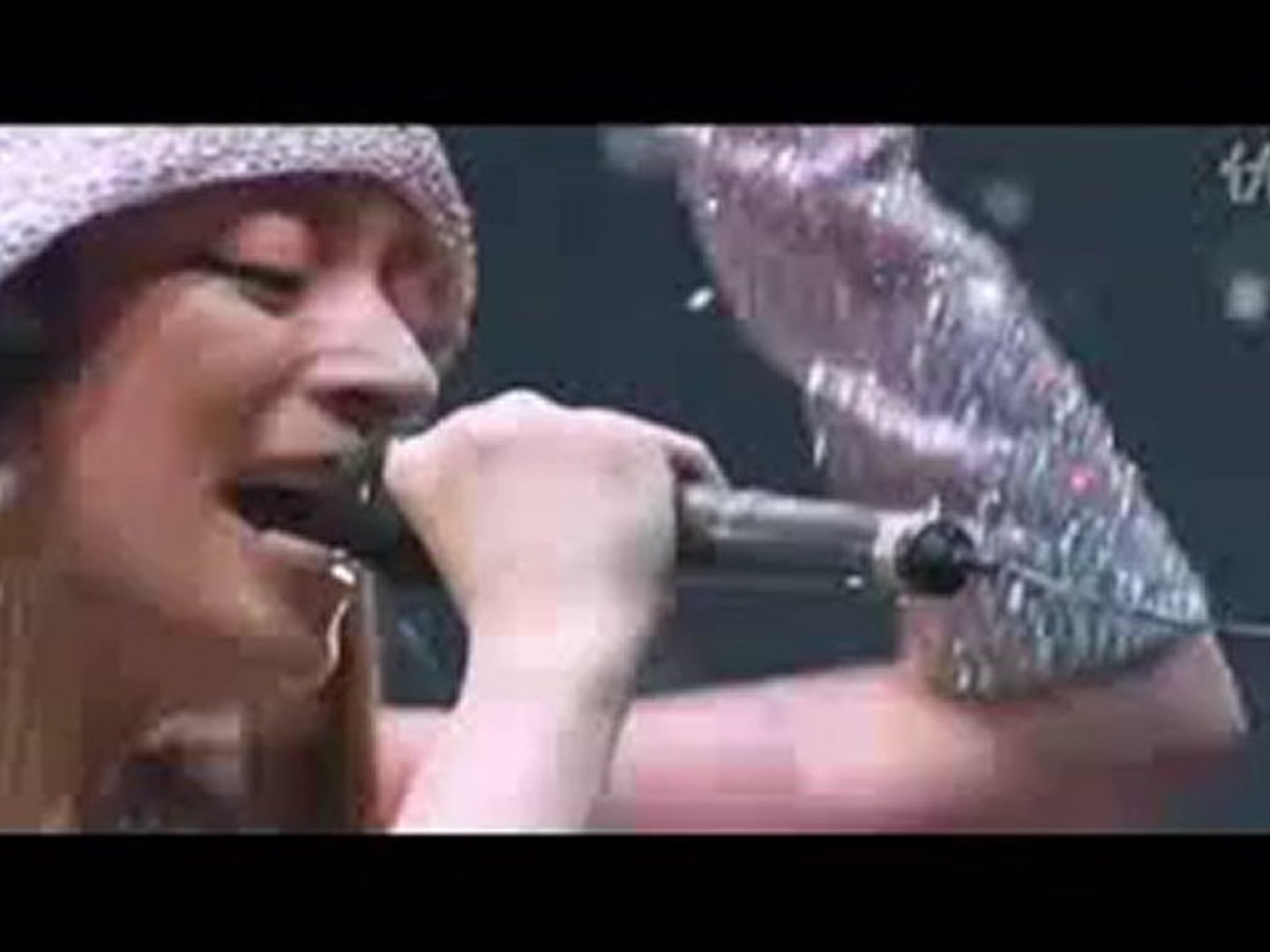 Ayumi Hamasaki Carols Live Video Dailymotion