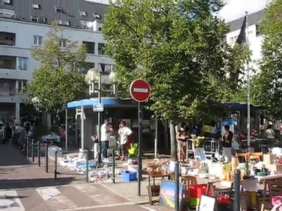 Nantes : vide grenier Vivre à Beaulieu