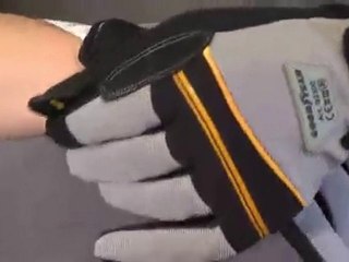Die haben den den Supergripp, Montagehandschuhe