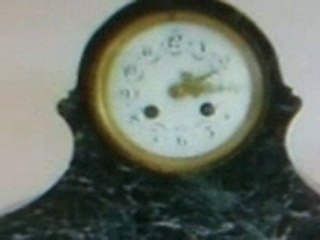 bou thadi pendule trés ancien (7)