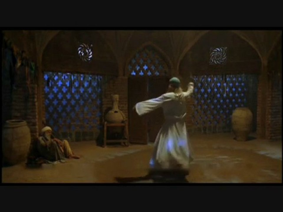 BAB' AZİZ Filmden bir kesit:Kızın ceylanın peşinden koşması.