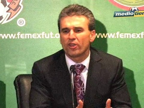 Medio Tiempo.com - Enrique Meza y Efraín Fores, interinos del Tri 26 de Julio del 2010.