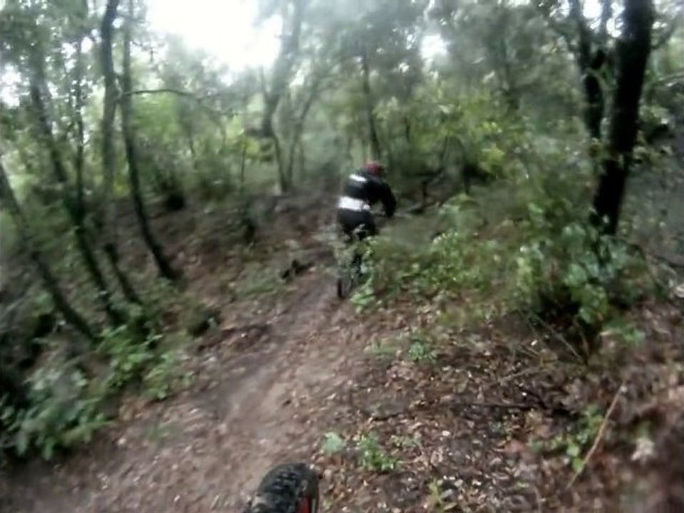 vtt var  fenouillet bien trempé