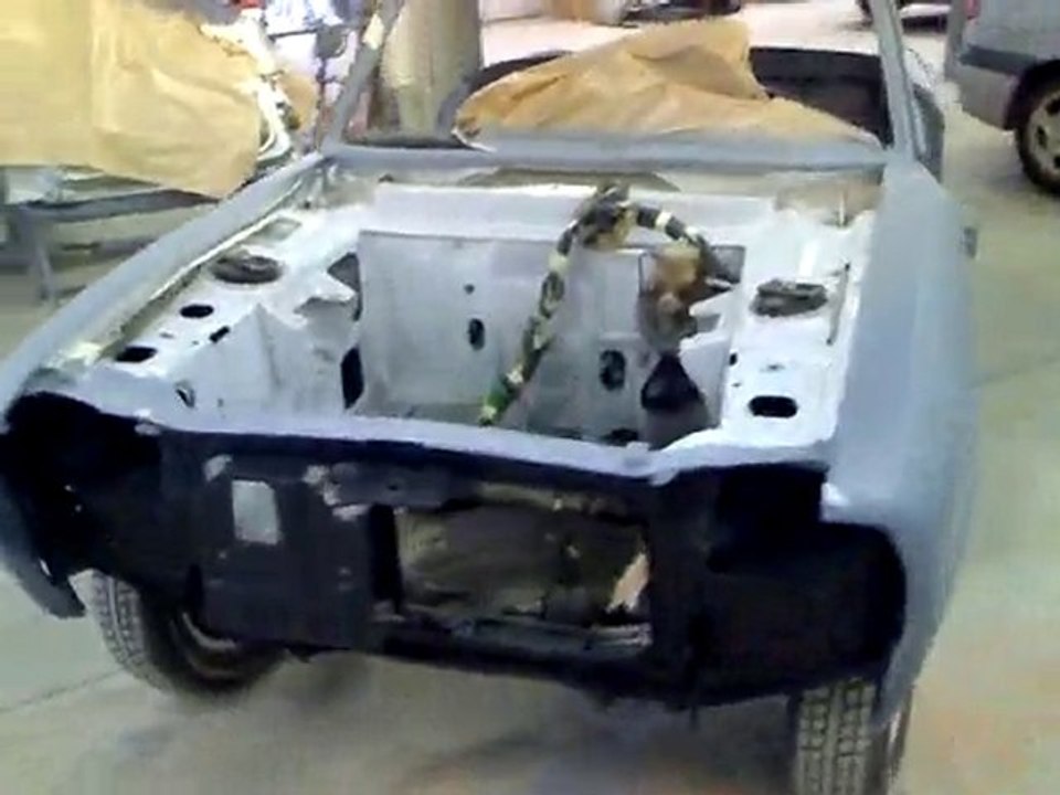 PEUGEOT 304 S CABRIOLET AVANT PEINTURE