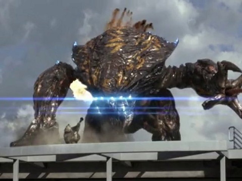 Skyline - Extrait #2 "Exploding Helicopter" [VO|HD]