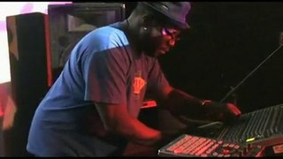 Mad Professor - Lively up yourself dub