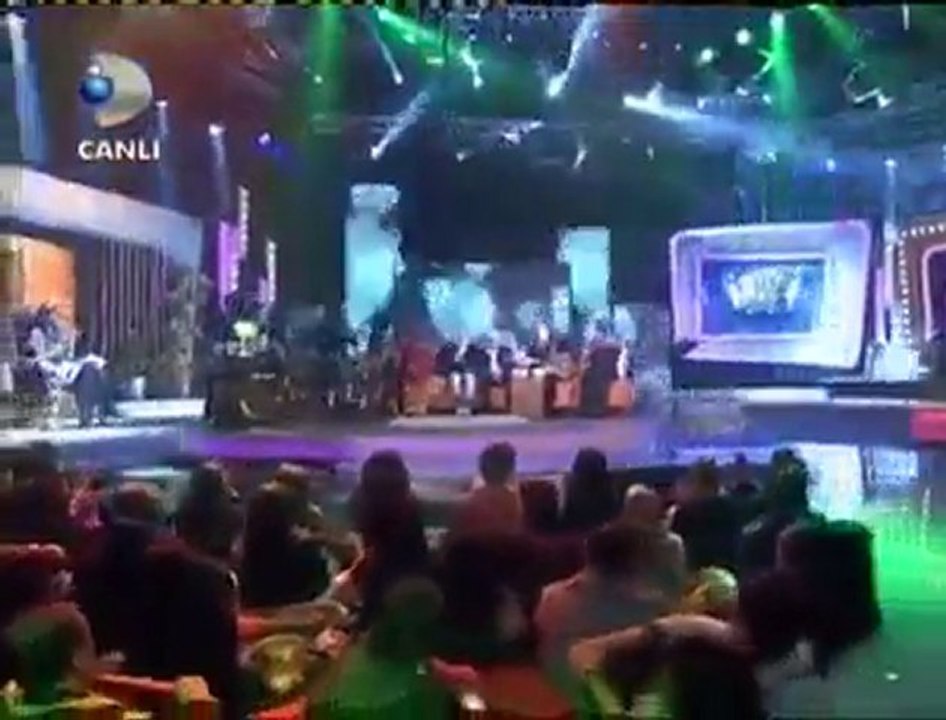 Bülent Özdemir & Hande Dönmez - Tufan