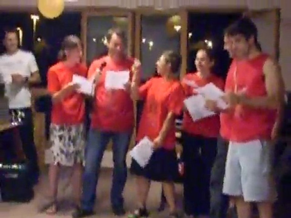 Les "rouges" chantent (1)