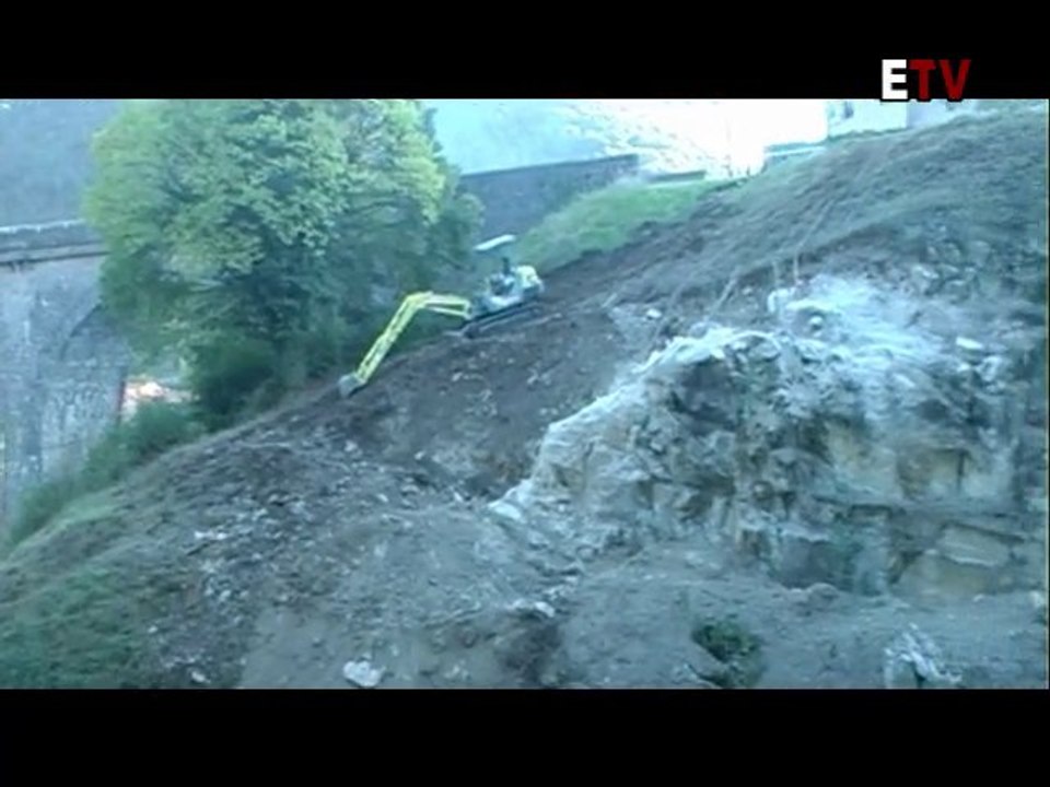 Minage rocher talus SNCF de L'Escarène 28/10/2010