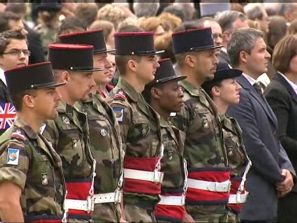 Anglo-French defence deal launched