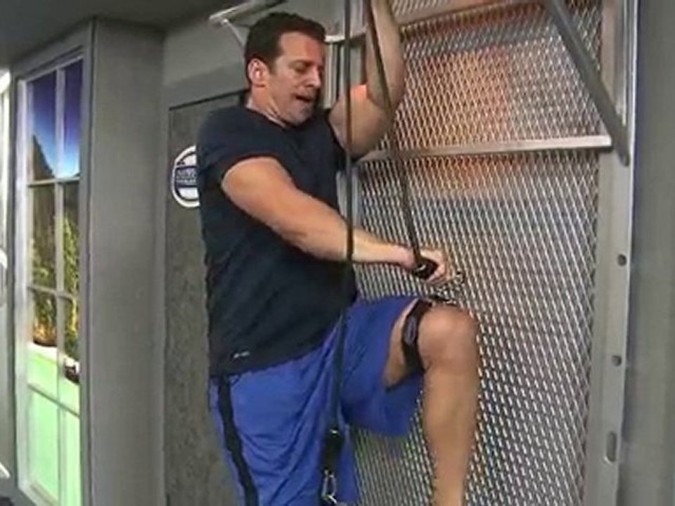 Home Chest Workout with Resistance Bands - Back - Shoulders