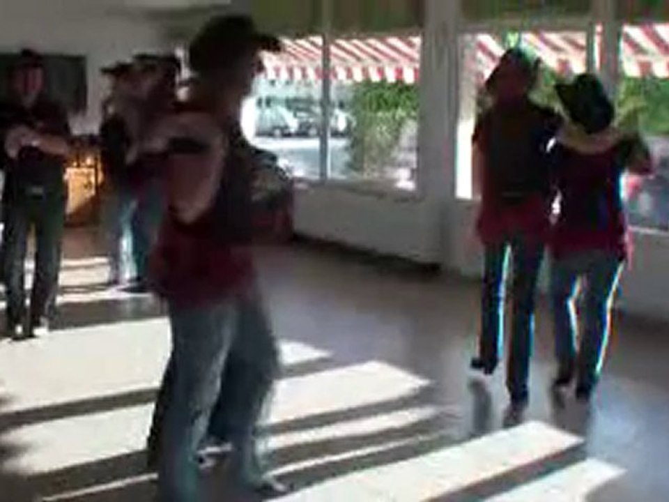 v9