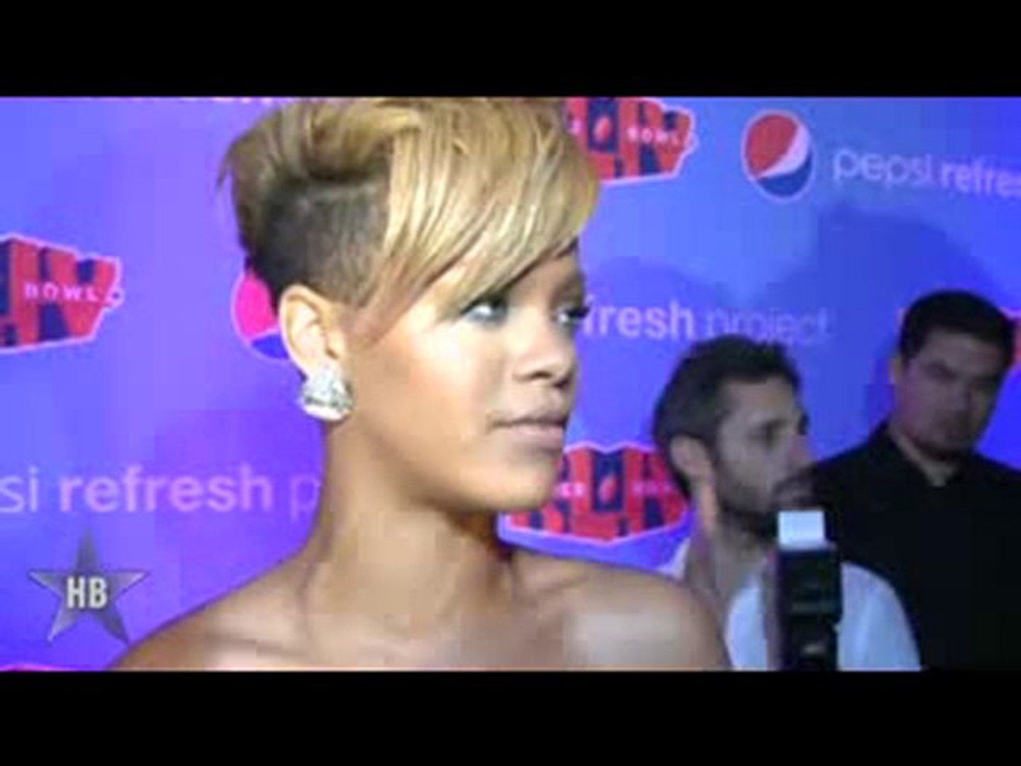 Eminem Worries Rihanna!