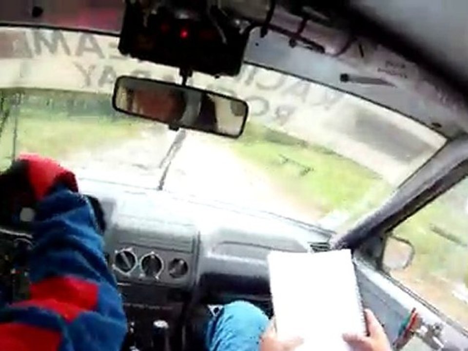 RALLYE PORTE DE LA BIEVRE 2010  ES5 HURETIERE