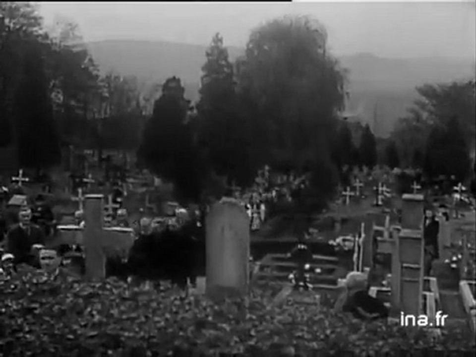 La Toussaint et les cimetières oubliés des Français