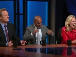 Zach Galifianakis s'allume un joint à la télé américaine