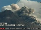 El volcán indonesio Merapi entra otra vez en erupción sin