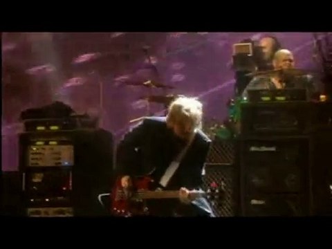 PAUL McCARTNEY MEDLEY OF HITS BRIT AWARDS 2008 (AGY)