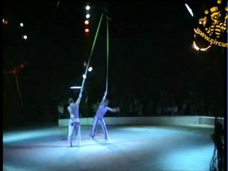 Art Company present ID 10-2