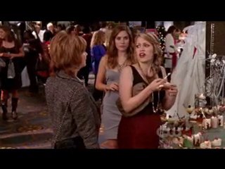 Joy/Haley in 8x07: Luck Be a Lady #8