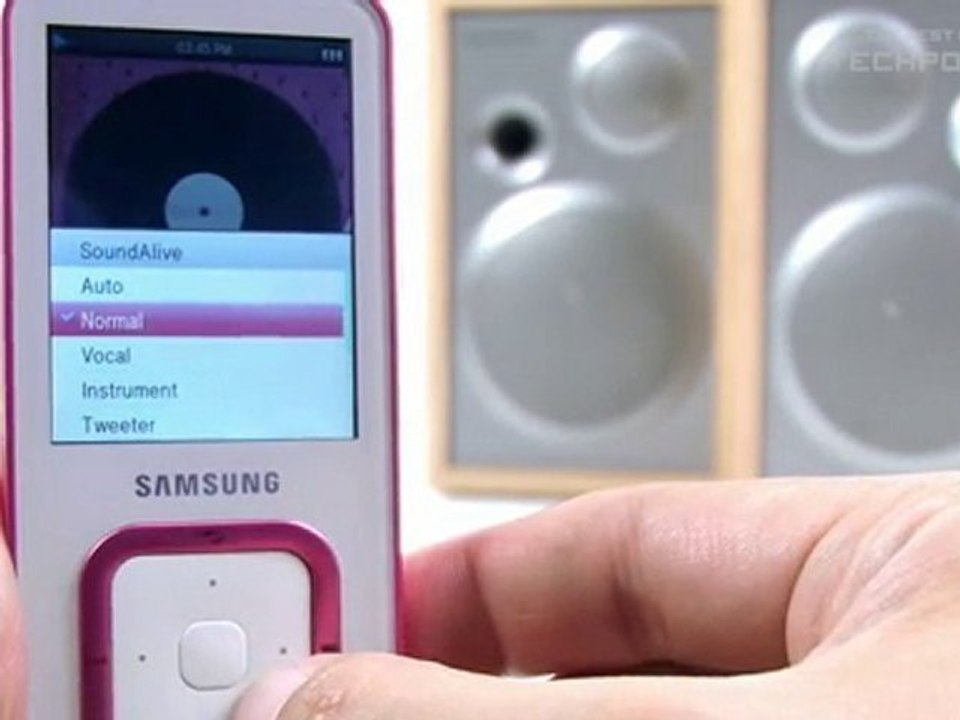 TECHPORT WIDE: Samsung YP-Q3 MP3 Player Review