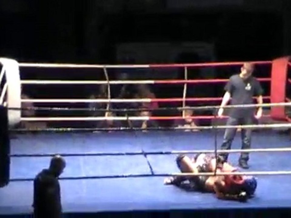 Shooto 2010 Yannick MOY vs Yacine Zahraoui