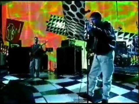 Happy Mondays live on The Word