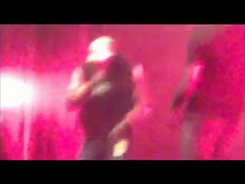 Dawala et Dry 1ere Partie Concert Sexion d'Assaut : )