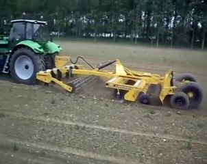 DEUTZ FAHR + COMBIPLOW 47 ET DISC-O-MULCH