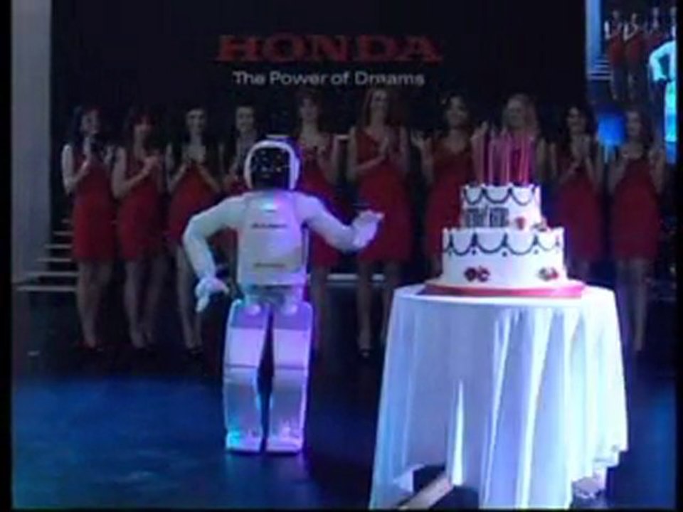 ASIMO TURNS 10 !