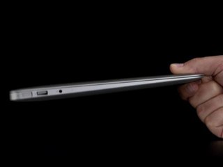 pub Apple MacBook Air 2010