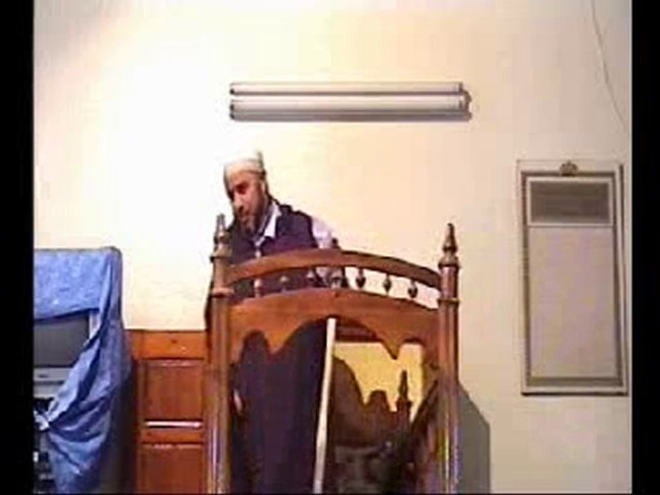 صدام حسين و إعدامه الشيخ عبد الله نهاري Ahfricity7_7