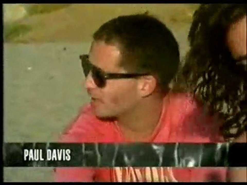 Terry Christian meets The Happy Mondays in 1990 (The Word)