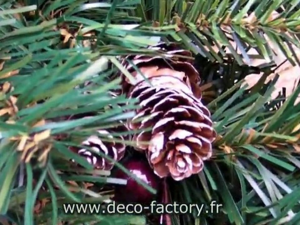 couronne de sapin artificiel Berry sur Deco Factory