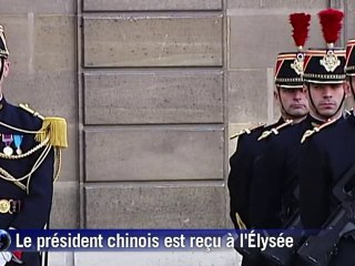 Hu Jintao accueilli en France en grande pompe