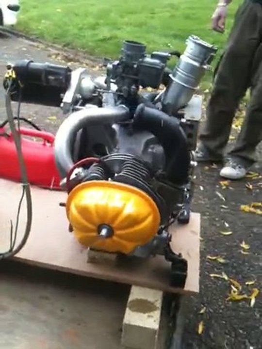 Demarrage moteur 2CV