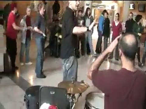 Le Boeuf de la Lutte pour la retraite Saint-Denis 04/11/2010