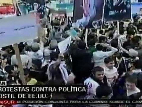 Jóvenes iraníes celebran día nacional del estudiante