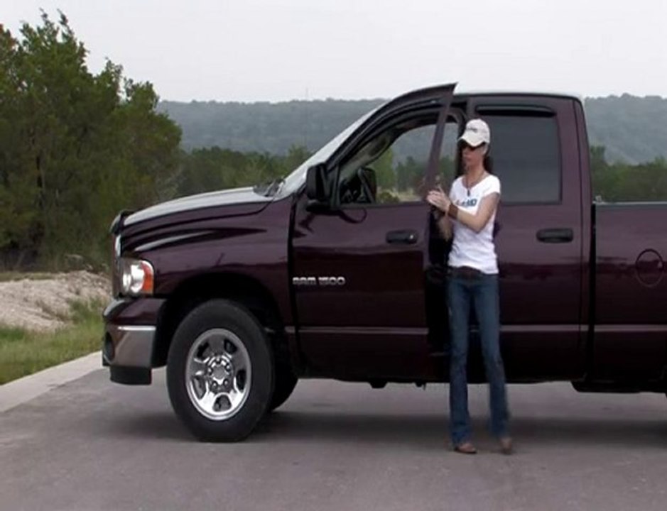 Auto Repair: How to Inspect Your Rear Axle Bearings