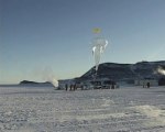 Lâcher de ballons en Antarctique par le CNES